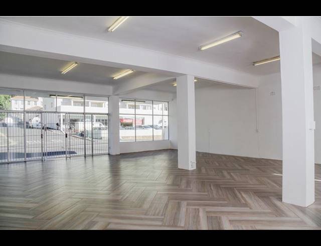 285M² RETAIL FOR SALE IN MUIZENBERG